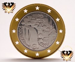 Vorderseite der 500 Schilling Bimetallmünze Österreich in der EU: mit den 9 Wahrzeichen der Österreichischen Bundesländer und der Europabrücke. Silberkern mit durchbrochenem Goldrand